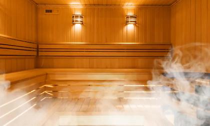 Οι πρωθυπουργοί της Φιλανδίας και της Εσθονίας ξεκίνησαν συνομιλίες… χαλαρώνοντας σε σάουνα!