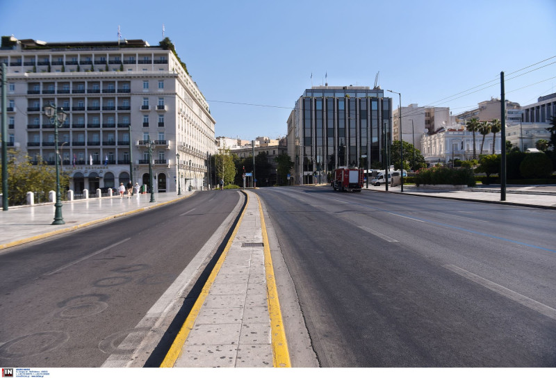 Δεκαπενταύγουστος: Εντελώς άδεια η Αθήνα