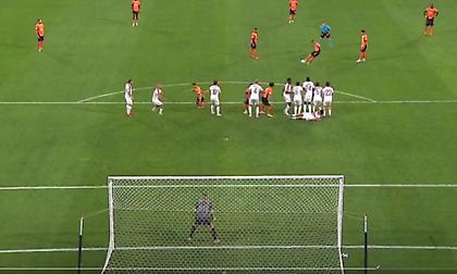 Εκπληκτική φαουλάρα του Πέλκα στη νίκη-πρόκριση της Μπασακσεχίρ!