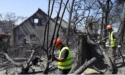 Έκτακτα μέτρα για τους εργαζόμενους στις πυρόπληκτες περιοχές της Αττικής - Αναστολές συμβάσεων και χρηματική βοήθεια