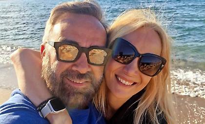 Νάταλι Κάκκαβα-Γρηγόρης Γκουντάρας: Λαχτάρησαν με το ατύχημα του γιου τους στις διακοπές