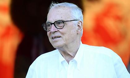 Ολυμπιακός για Σάββα: «Για πάντα στις καρδιές μας, ξέρουμε πόσο υπερήφανος θα ήσουν με το κατόρθωμα του Ολυμπιακού»