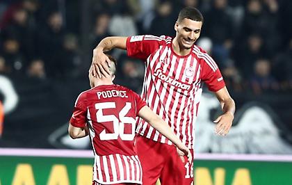 Νικολακόπουλος: «Ο Ολυμπιακός κάνει τεράστια προσπάθεια για Ποντένσε και Κάρμο»