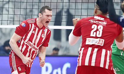 Παρελθόν από τον Ολυμπιακό μετά από μία διετία στο «Μελίνα Μερκούρη» ο Στερν