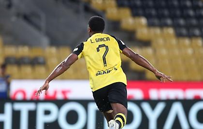 ΑΕΚ: Ο Γκαρσία ξεπέρασε τον Αραούχο