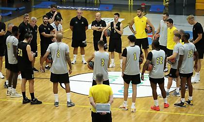 Ξεκίνησε με απαρτία το Μαρούσι