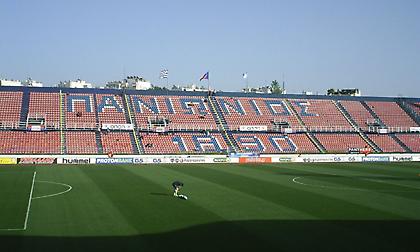 Άγρια επίθεση σε οπαδό του Πανιωνίου στη Νέα Σμύρνη - Έχασε τη σπλήνα του!