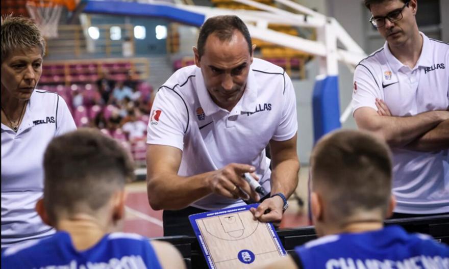 Αποχώρησε από την Εθνική Παίδων ο Καλαμπόκης