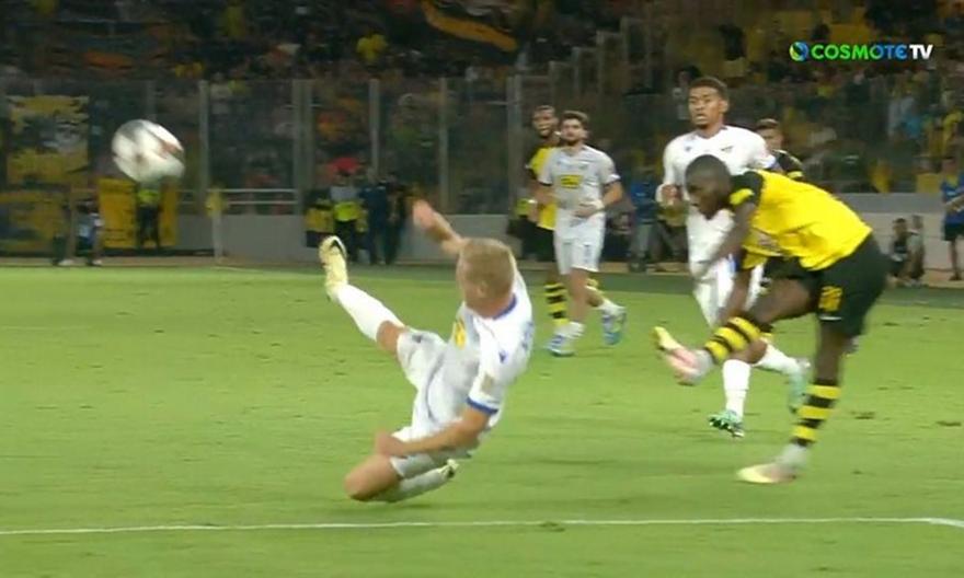 Τα δύο δοκάρια στις καθυστερήσεις που στέρησαν από την ΑΕΚ τη νίκη επί της Λαμίας