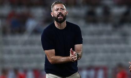 Από σερβιτόρος… προπονητής: Η απίθανη ιστορία του Χοακίν Γκόμεζ από την Αγγλία στο Βόλο