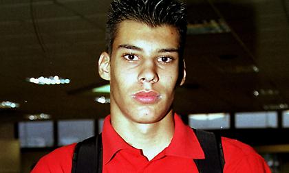 Το αφιέρωμα της ΚΑΕ Ολυμπιακός στο ντεμπούτο του Πρίντεζη (vid)