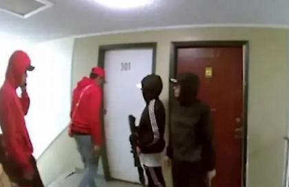 Ο απόλυτος τρόμος στο Κολοράντο - Συμμορία Βενεζουελανών εισβάλει σε συγκρότημα διαμερισμάτων!