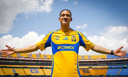 Συνδέθηκε με το «Βig-4», αλλά συνεχίζει στο Μεξικό: Aνακοινώθηκε από την Τίγκρες ο Ουριέλ Αντούνα