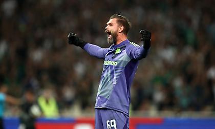 «Κρύο» αίμα ο Ντραγκόφσκι: Απέκρουσε το 6ο του πέναλτι ως τερματοφύλακας του Παναθηναϊκού!