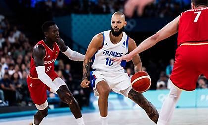 Ζέρβας: «Αυτή την στιγμή δεν ασχολείται με Φουρνιέ ο Ολυμπιακός, αλλά υπάρχει… αστερίσκος»