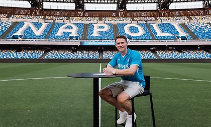 Ανακοίνωσε ΜακΤόμινεϊ η Νάπολι!