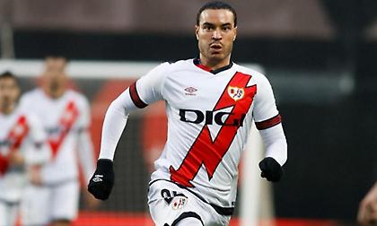 «Απέρριψε την πρόταση της ΑΕΚ και μένει στη Ράγιο Βαγεκάνο ο Ραούλ ντε Τομάς»