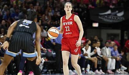 Απίθανη Κλαρκ, έκανε ρεκόρ με 31 πόντους και 5 τρίποντα