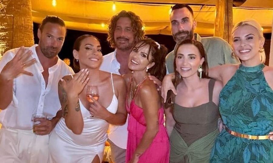 Ευρυδίκη Βαλαβάνη-Γρηγόρης Μόργκαν: To party, το δεύτερο ρούχο κι ο τρελός χορός με τον Τσουρό