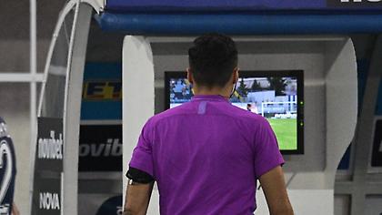 Πόσο θα κοστίσει το ημιαυτόματο οφσάιντ που «ζητούν» Super League και ΕΠΟ