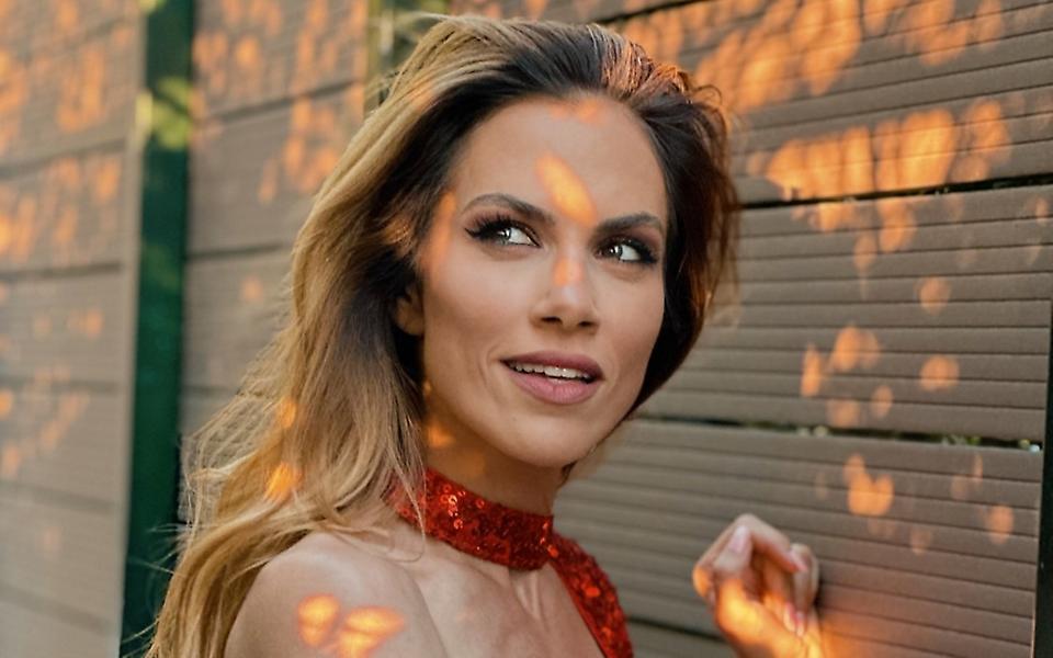 Η Ντορέττα Παπαδημητρίου ανακοινώνει πως δεν θα ξαναπλύνει το δεξί της χέρι - Δείτε γιατί