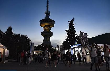 Οι πυρετώδεις προετοιμασίες για τη ΔΕΘ και το μυστικό της «έκπληξης»