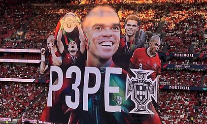 Ανατριχίλα: Το φοβερό κορεό των Πορτογάλων προς τιμήν του Πέπε!