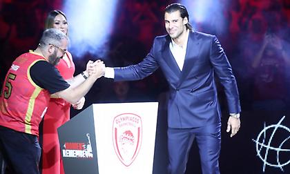 Συγκινητικός Πρίντεζης: «Νιώθω ο πιο ακριβοπληρωμένος παίκτης όλων των εποχών με την αγάπη σας»