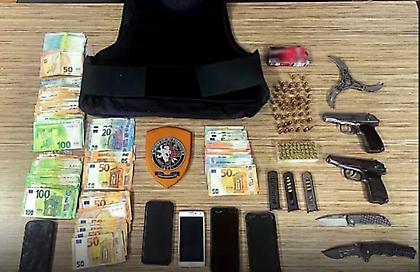 Συνελήφθησαν 4 άτομα που πωλούσαν «προστασία» σε Μύκονο και Αττική - Ποια ήταν η «ταρίφα» τους