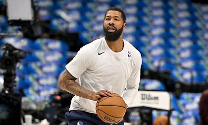 Συνεχίζει στους Μάβερικς ο Μαρκίφ Μόρις