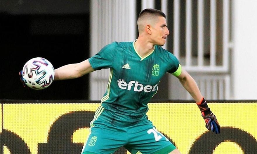 ΟΦΗ: Κοντά στον Βούλγαρο τερματοφύλακα Ναούμοβ