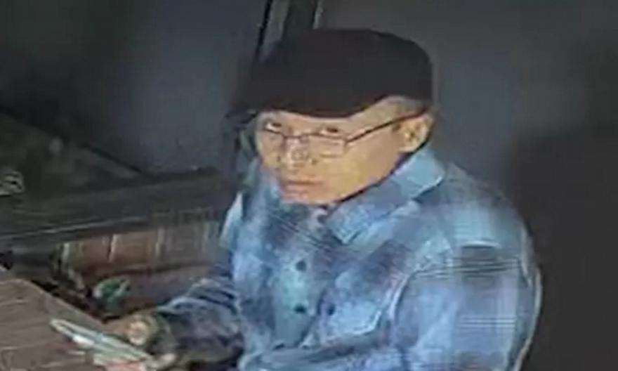 Διεθνές ανθρωποκυνηγητό για άνδρα που έριξε καυτό καφέ σε μωρό και το έσκασε από Αυστραλία