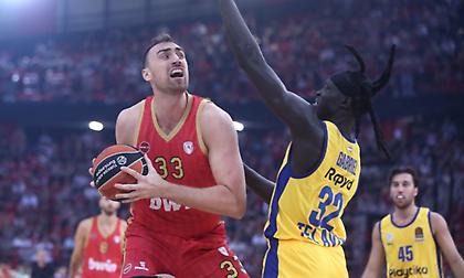 Αγωνία στον Ολυμπιακό: Χτύπησε ο Μιλουτίνοφ!