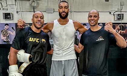 «Έτοιμος να αντιμετωπίσει τον Ντρέιμοντ Γκριν»: Το Viral βίντεο του Γκομπέρ να προπονείται στο μποξ!