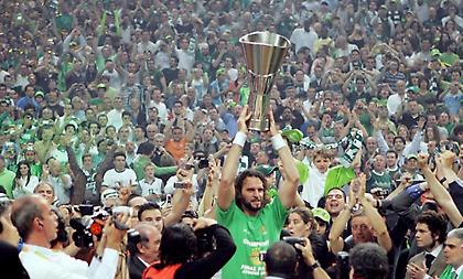 Φραγκίσκος Αλβέρτης: Ο Αιώνιος Σημαιοφόρος του Παναθηναϊκού