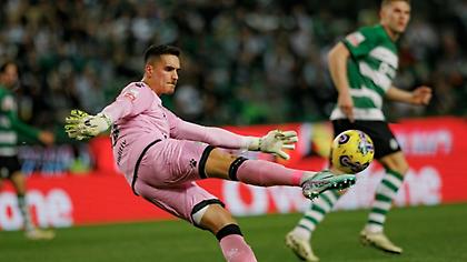 «Σοκ» στην Μποαβίστα: Μπαίνουν χειρουργείο οι δύο βασικοί τερματοφύλακες και μένει με έναν 17χρονο!