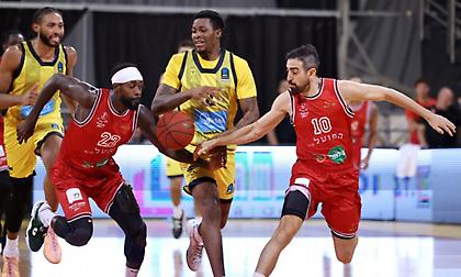 Επίδειξη δύναμης της Χάποελ στον Άρη μέσα στο Αλεξάνδρειο!