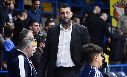 Μπουρούσης: «Να τραβήξουμε το μπάσκετ ψηλότερα εκεί που του αξίζει»