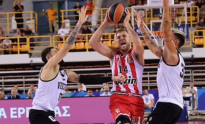 Η περσινή άμυνα και η καινούργια αύρα του Ολυμπιακού