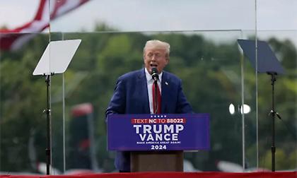 «Δεν θα παραδοθώ ποτέ»: H πρώτη δήλωση Τραμπ μετά τους πυροβολισμούς κοντά στη λέσχη που έπαιζε γκολφ