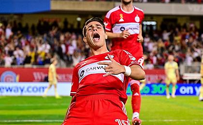 Επιστροφή στις νίκες με «παστέλι» Κούτσια για τη Σικάγο Φάιερ