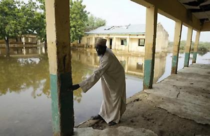Νιγηρία: 300 κρατούμενοι δραπέτευσαν από φυλακή που υπέστη ζημιές από τις καταστροφικές πλημμύρες