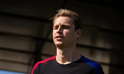 Επιτέλους καλά νέα για την Μπαρτσελόνα: Επέστρεψε στις προπονήσεις ο Ντε Γιονγκ