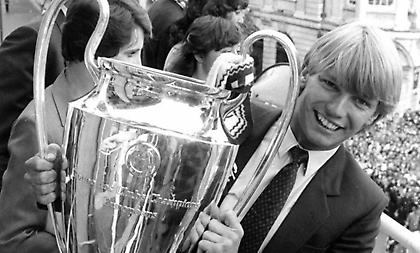 Θρηνεί η Άστον Βίλα, «έφυγε» ο θρυλικός επιθετικός, Γκάρι Σο