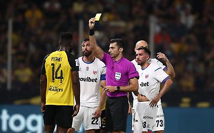 ΑΕΚ-Βόλος: Τι εξέτασε ο Φωτιάς στην «κοκορομαχία» Πιερό-Μύγα