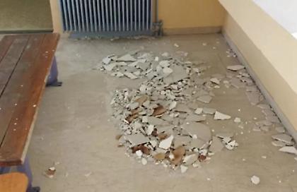 Έπεσαν σοβάδες σε σχολείο στην Πρέβεζα και τραυμάτισαν 2 μαθήτριες – Παρέμβαση εισαγγελέα