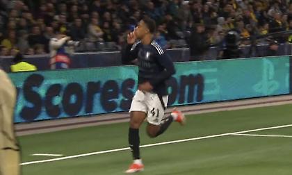 Κυνική η Άστον Βίλα, τιμωρεί τη Γιάνγκ Μπόις με το 2-0 στο ημίχρονο