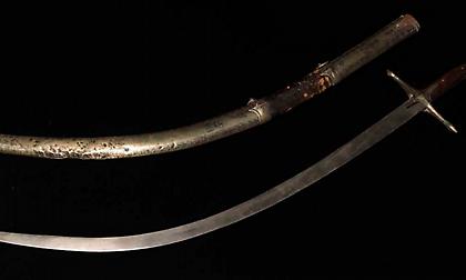 Στο Μεσολόγγι συνέλαβαν άνδρα για καλλιέργεια κάνναβης που είχε μια σπάθα 74 εκατοστών