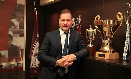 Νταβέλης για την απόλυση Δερμιτζάκη και την πρόσληψη Βοσνιάδη στην ΑΕΛ: «Μηδενική ανοχή σε κανέναν»!