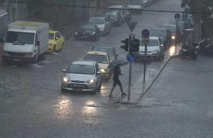 Καιρός: Άστατος με τοπικές βροχές και καταιγίδες – Ως 29 βαθμοί η θερμοκρασία